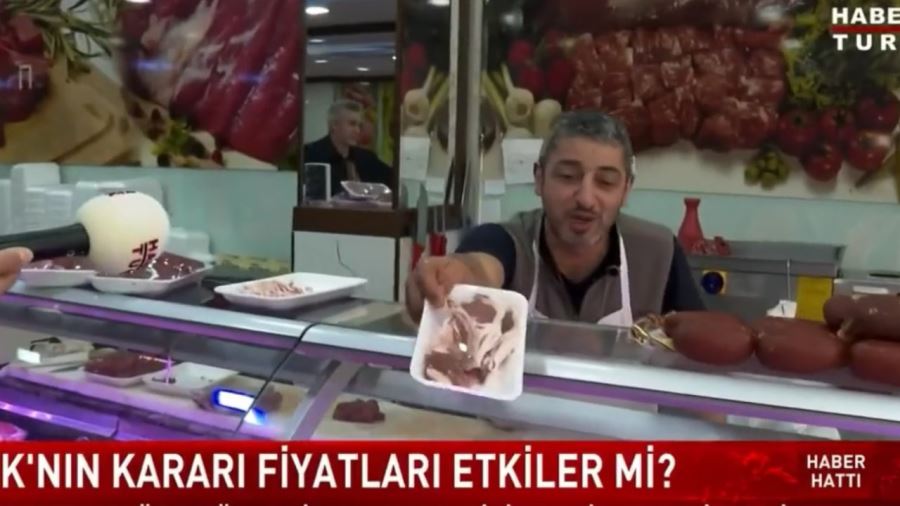 Habertürk, ‘Karne hediyesi olarak et alan çocuk’ haberini yapan muhabirin işine son verdi