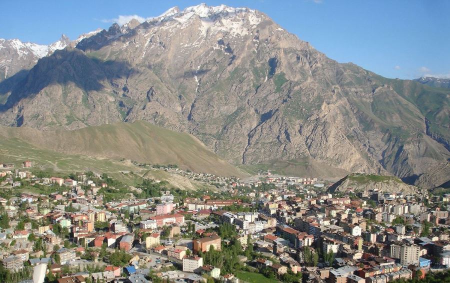 Hakkari’de 15 günlük yasağa soru önergesi
