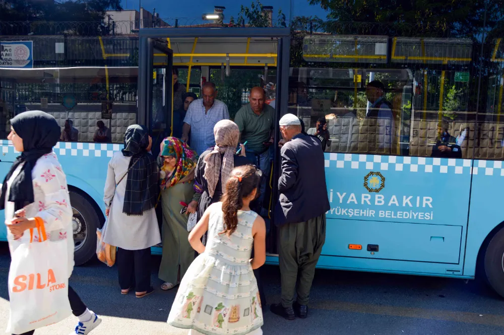 Ferit Köşk Mahallesi ile Dağkapı arasında ücretsiz ring aracı hizmeti başladı